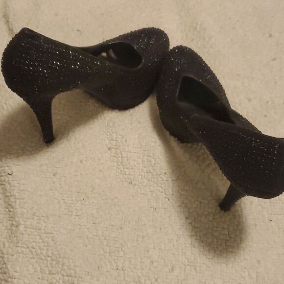 Pierre Dumas Women's Black Silver sparkly pumps - Picture 1 of 9